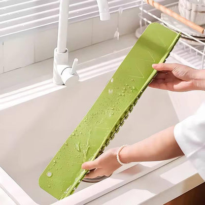 NEXO™ No-Splash Sink Guard